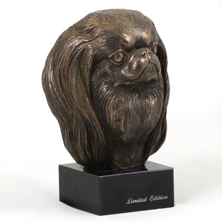 Japanese Chin statue on marble base