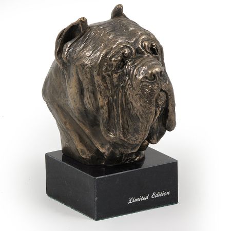 Mastino Neapolitano statue on marble base